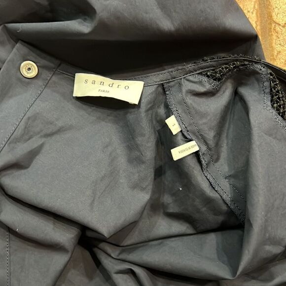 NWOT SANDRO Paris Back Button Short Sleeve Lace Front Shirt Navy Blue Sz 1 - Picture 5 of 9